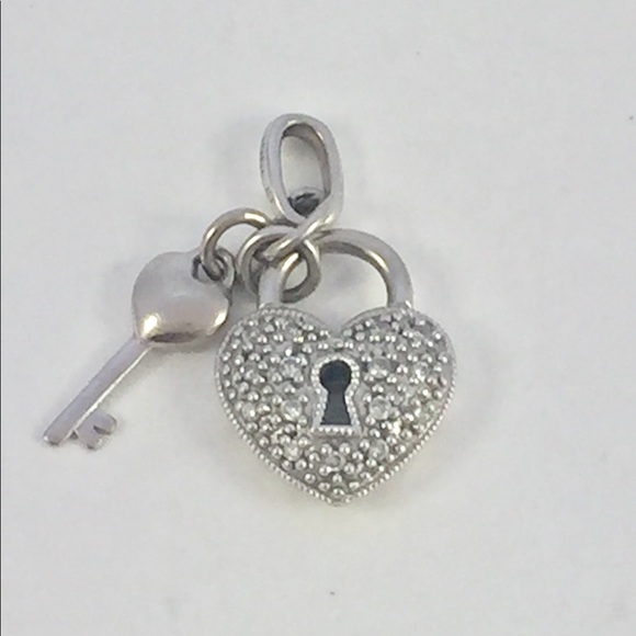 Fine Jewelry Jewelry - NWT .20 ctw 10kt WG heart lock/key diamond pendant